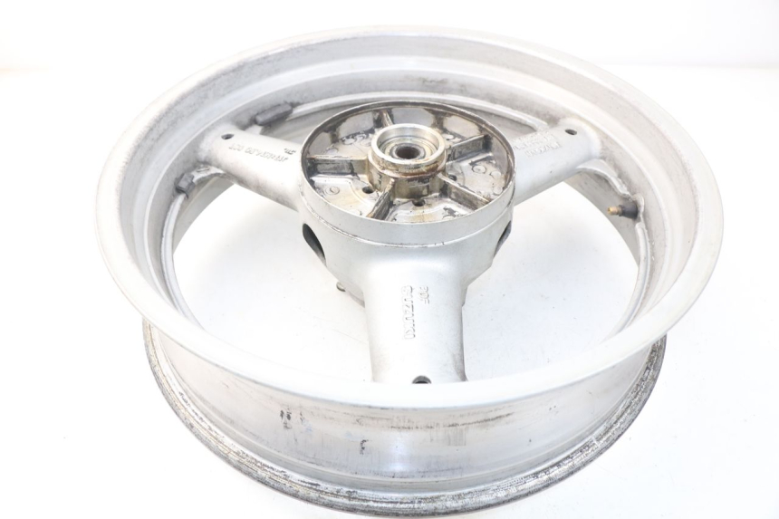 photo de JANTE ARRIERE SUZUKI GSX-F GSXF 600 (1998 - 2004) - Autre angle de vue