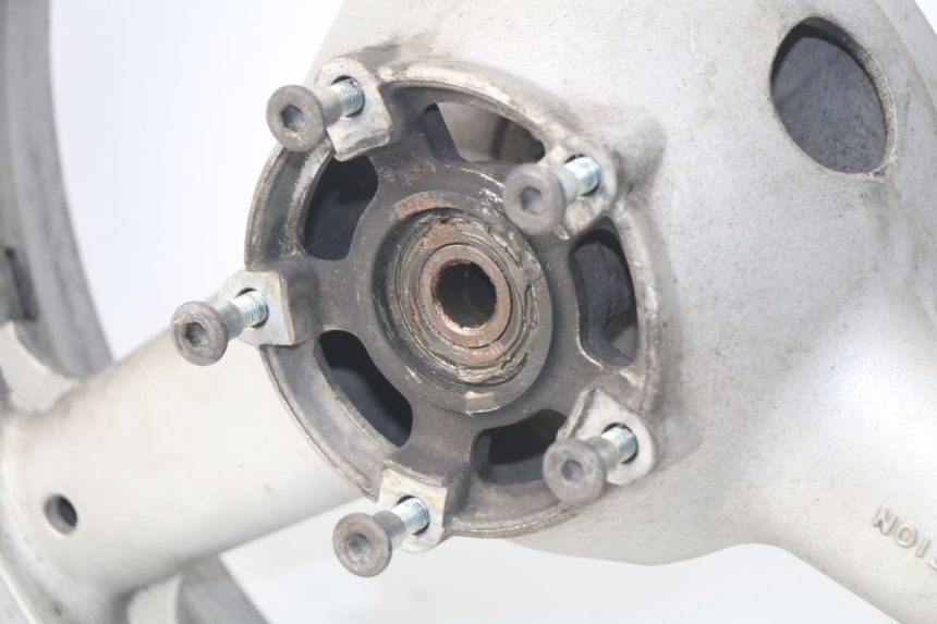 photo de JANTE ARRIERE SUZUKI GSX-F GSXF 600 (1998 - 2004) - État de surface