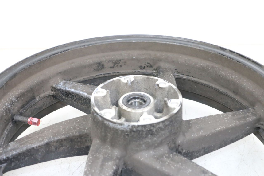 photo de JANTE ARRIERE HYOSUNG GTR 125 (2006 - 2008) - Vue rapprochée