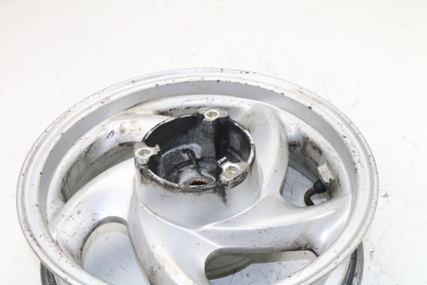 photo de JANTE ARRIERE SYM GTS EVO 125 (2009 - 2013) - Autre angle de vue