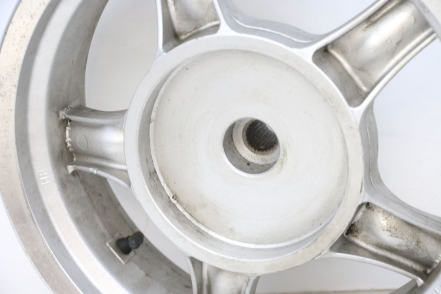 photo de JANTE ARRIERE JM MOTORS GTS 125 (2015 - 2019) - Vue rapprochée