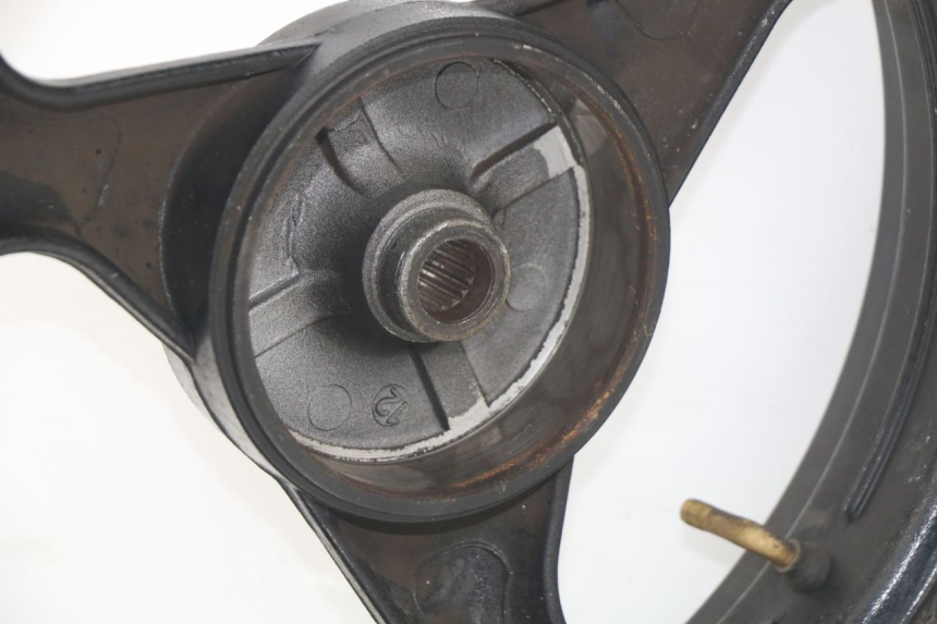 photo de JANTE ARRIERE JONWAY GTX 2T 50 (2014 - 2020) - Marquages et références