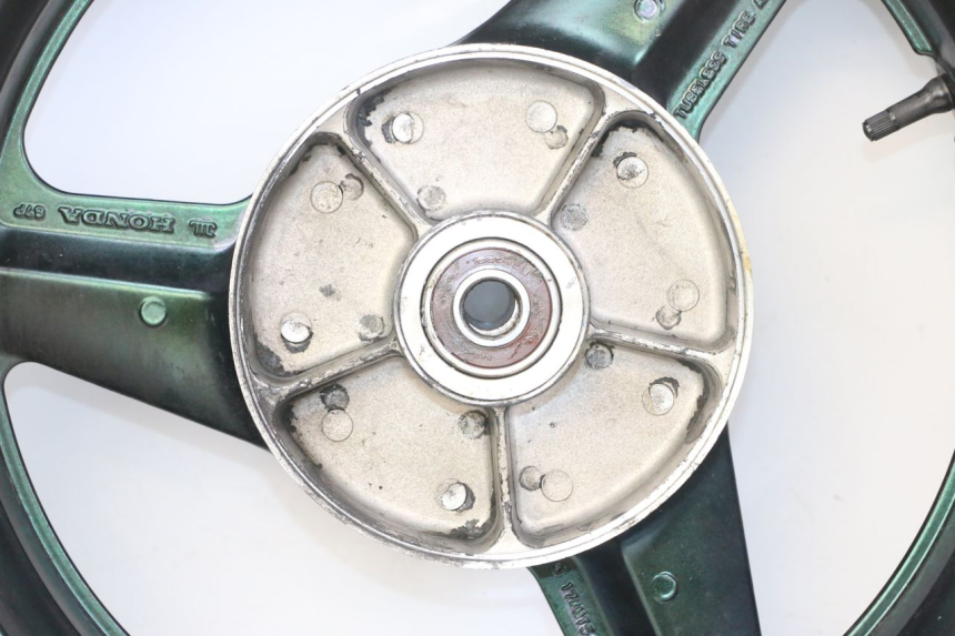 photo de JANTE ARRIERE HONDA CBR F 1000 (1993 - 1996) - Focus structure