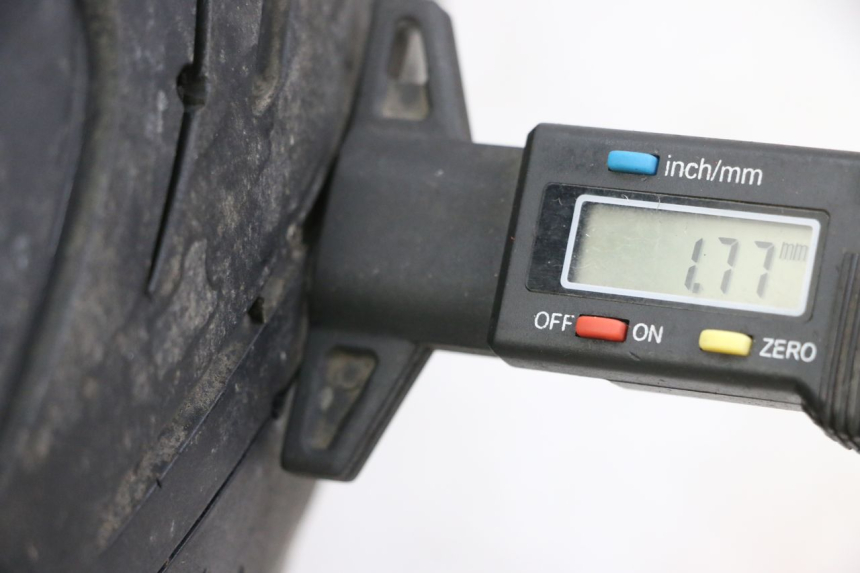 photo de JANTE ARRIERE HONDA CBR F 1000 (1993 - 1996) - Zoom état d’usage