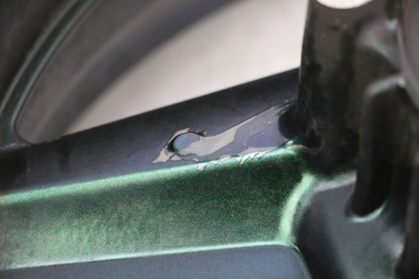 photo de JANTE ARRIERE HONDA CBR F 1000 (1993 - 1996) - Vue d’ensemble