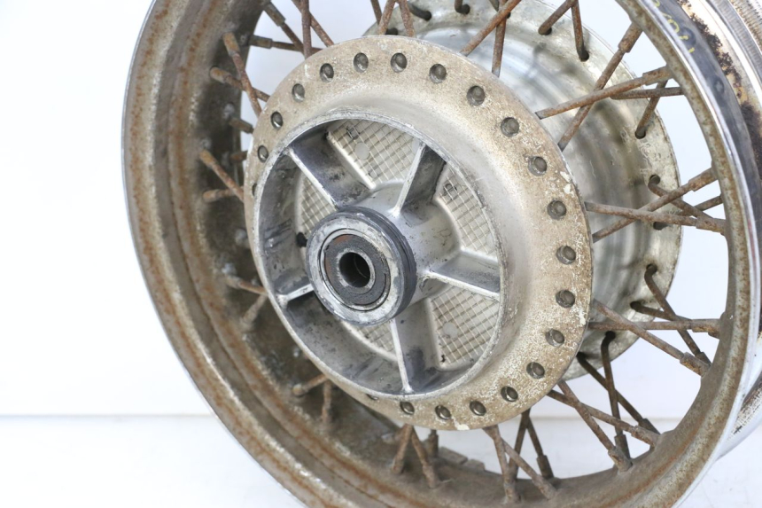 photo de JANTE ARRIERE HONDA VT C2 SHADOW 750 (1997 - 2001) - Vue d’ensemble