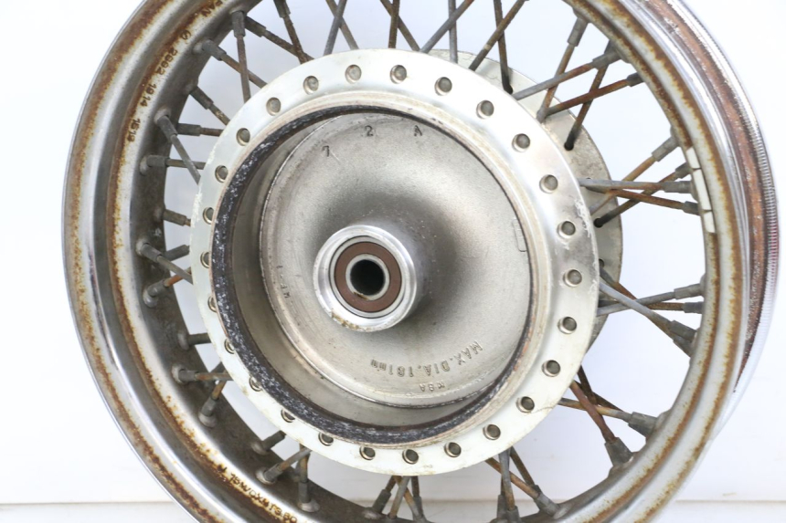 photo de JANTE ARRIERE HONDA VT C2 SHADOW 750 (1997 - 2001) - Points de fixation