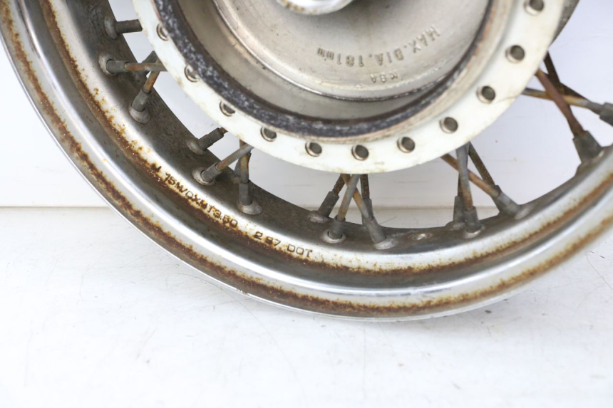 photo de JANTE ARRIERE HONDA VT C2 SHADOW 750 (1997 - 2001) - État de surface