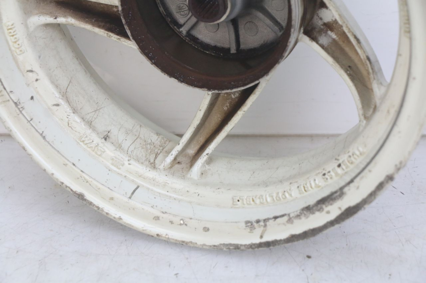 photo de JANTE ARRIERE SYM JET SPORT XR 50 (2006 - 2015) - Gros plan technique