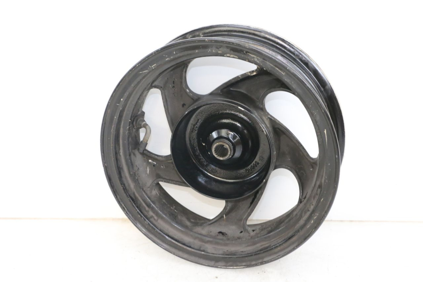 photo de Rear wheel rim SYM JOYRIDE EVO 125 (2009 - 2016) - Zoom état d’usage