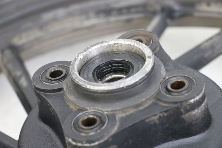 photo de JANTE ARRIERE KYMCO K-PW K-PIPE 50 (2012 - 2017) - Détail de la pièce