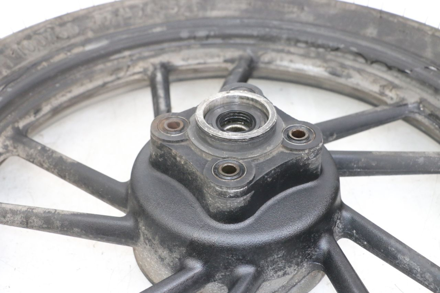 photo de JANTE ARRIERE KYMCO K-PW K-PIPE 50 (2012 - 2017) - Gros plan technique