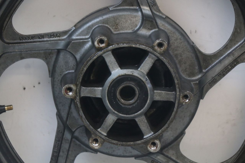 photo de JANTE ARRIERE KAWASAKI GTR 1000 (1994 - 2004) - Marquages et références