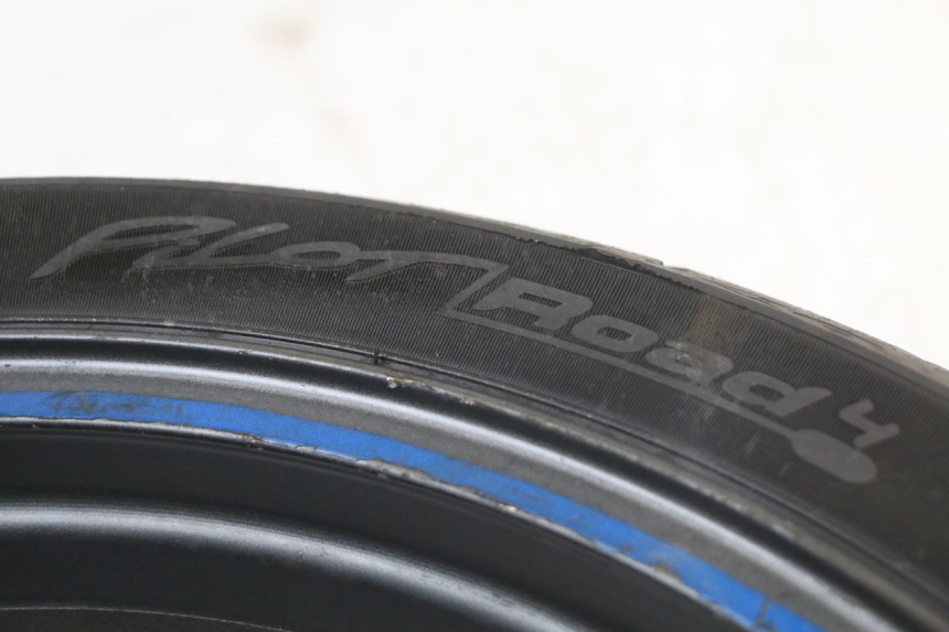 photo de JANTE ARRIERE KAWASAKI ZR7 ZR-7 S 750 (1999 - 2004) - Zoom composants