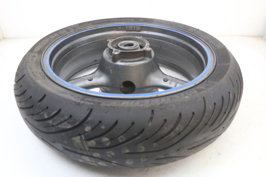 photo de JANTE ARRIERE KAWASAKI ZR7 ZR-7 S 750 (1999 - 2004) - Points de fixation