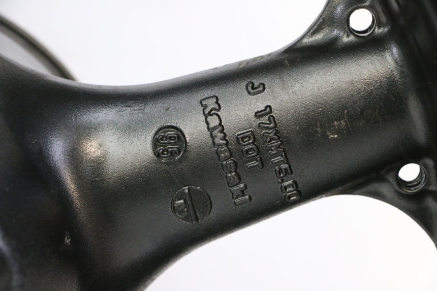 photo de JANTE ARRIERE KAWASAKI ZR7 ZR-7 S 750 (1999 - 2004) - Détails caractéristiques