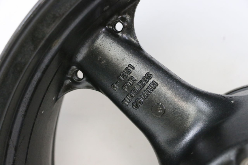 photo de JANTE ARRIERE KAWASAKI ZR7 ZR-7 S 750 (1999 - 2004) - Zoom composants