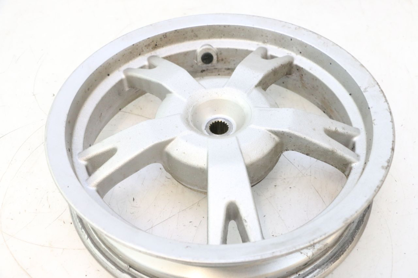 photo de JANTE ARRIERE PEUGEOT KISBEE 2T 50 (2010 - 2017) - Zoom composants