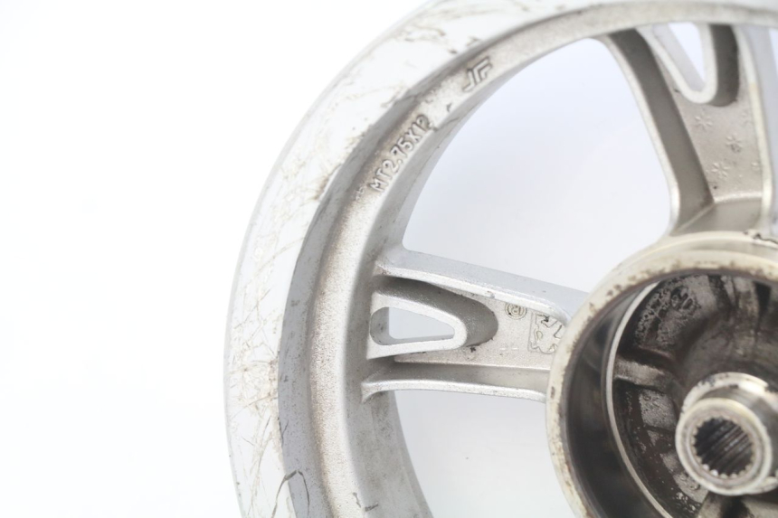 photo de JANTE ARRIERE PEUGEOT KISBEE 4T 50 (2018 - 2022) - Zoom état d’usage