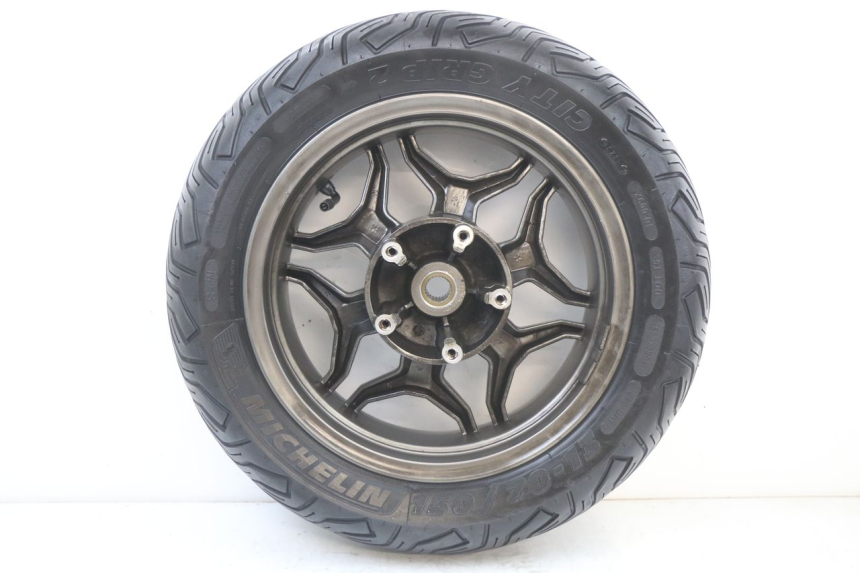 photo de JANTE ARRIERE KYMCO X-TOWN XTOWN 125 (2016 - 2021) - Points de fixation