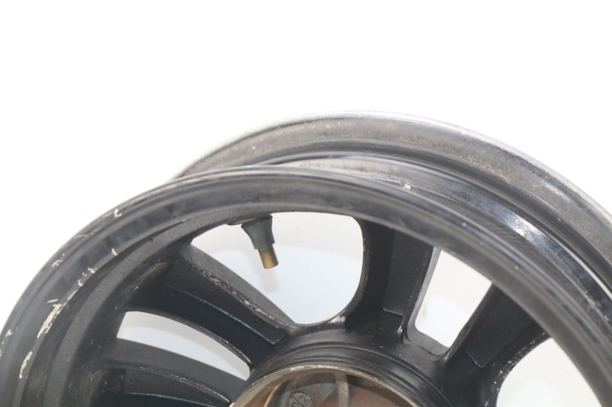 photo de JANTE ARRIERE KYMCO LIKE 2T 50 (2009 - 2018) - Gros plan technique