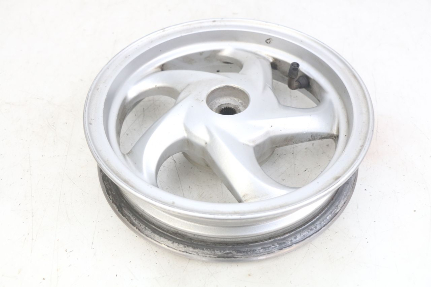 photo de JANTE ARRIERE SYM MIO 50 (2011 - 2017) - Marquages et références