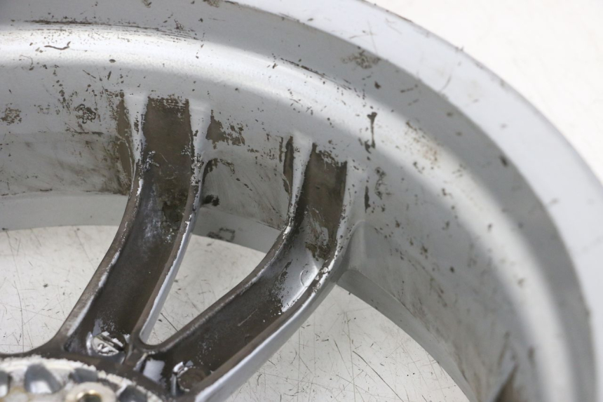 photo de JANTE ARRIERE PIAGGIO MP3 LT 400 (2007 - 2012) - État de surface