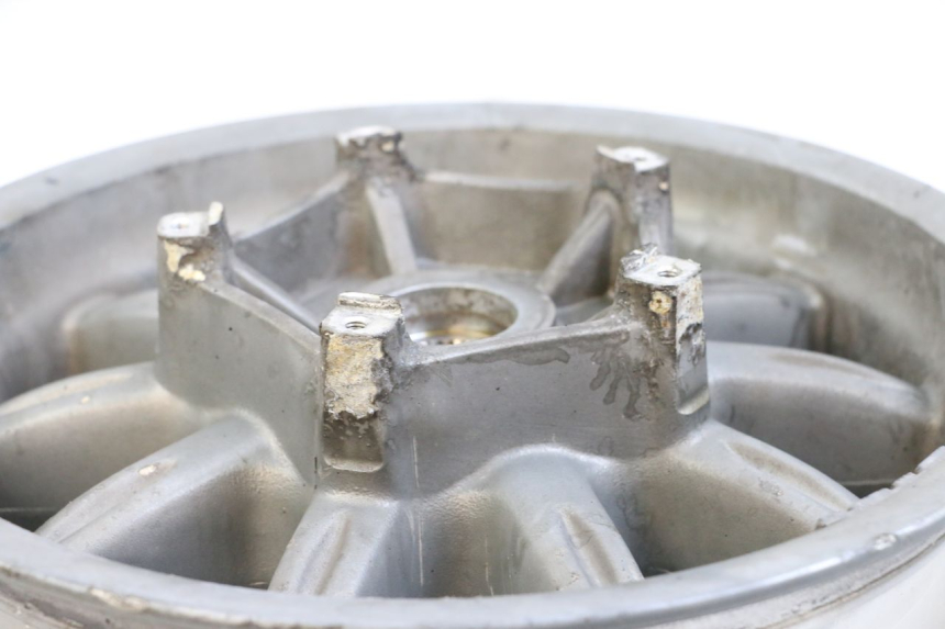 photo de JANTE ARRIERE PIAGGIO MP3 125 (2006 - 2014) - Points de fixation