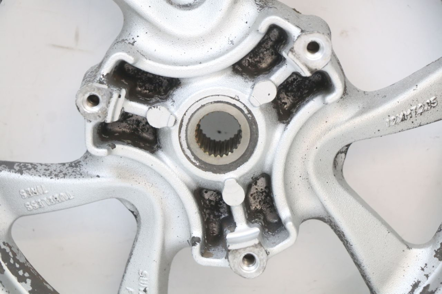 photo de JANTE ARRIERE MBK MW TRYPTIK 125 (2014 - 2016) - Autre angle de vue