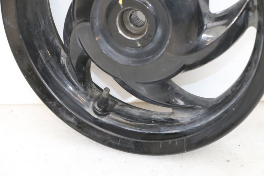 photo de JANTE ARRIERE PIAGGIO NEW TYPHOON 50 (2018 - 2021) - Points de fixation