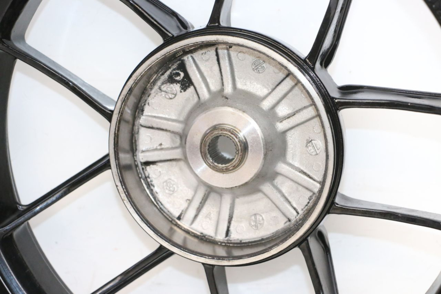 photo de JANTE ARRIERE PIAGGIO NEW TYPHOON 50 (2018 - 2021) - Zoom état d’usage