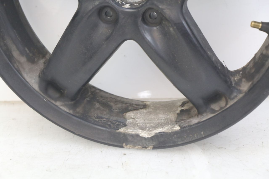 photo de JANTE ARRIERE GILERA NEXUS 125 (2007 - 2009) - Points de fixation