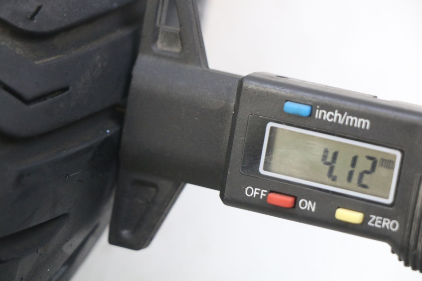 photo de JANTE ARRIERE HONDA NHX LEAD 110 (2008 - 2010) - Détail de la pièce