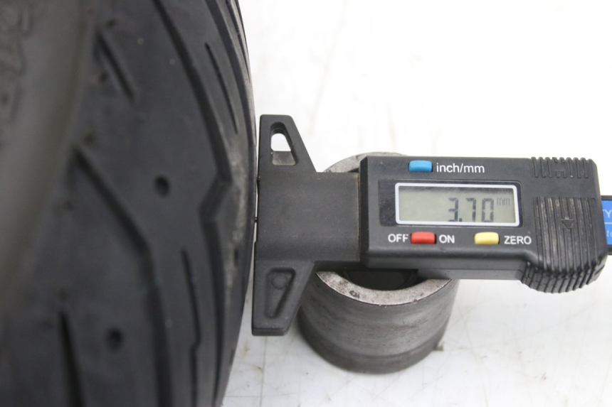 photo de JANTE ARRIERE SYM ORBIT 2 4T 50 (2008 - 2017) - Vue rapprochée