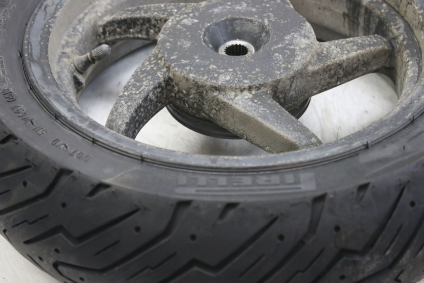 photo de JANTE ARRIERE SYM ORBIT 2 4T 50 (2008 - 2017) - Points de fixation