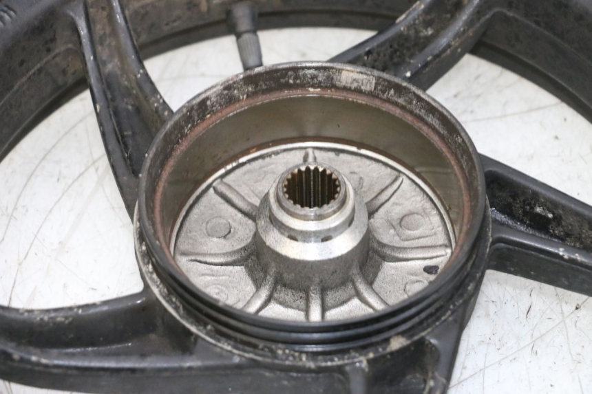 photo de JANTE ARRIERE SYM ORBIT 2 4T 50 (2008 - 2017) - Vue produit