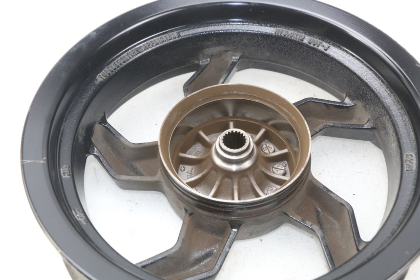 photo de JANTE ARRIERE SYM ORBIT III 3 4T 50 (2021 - 2025) - Détail de la pièce