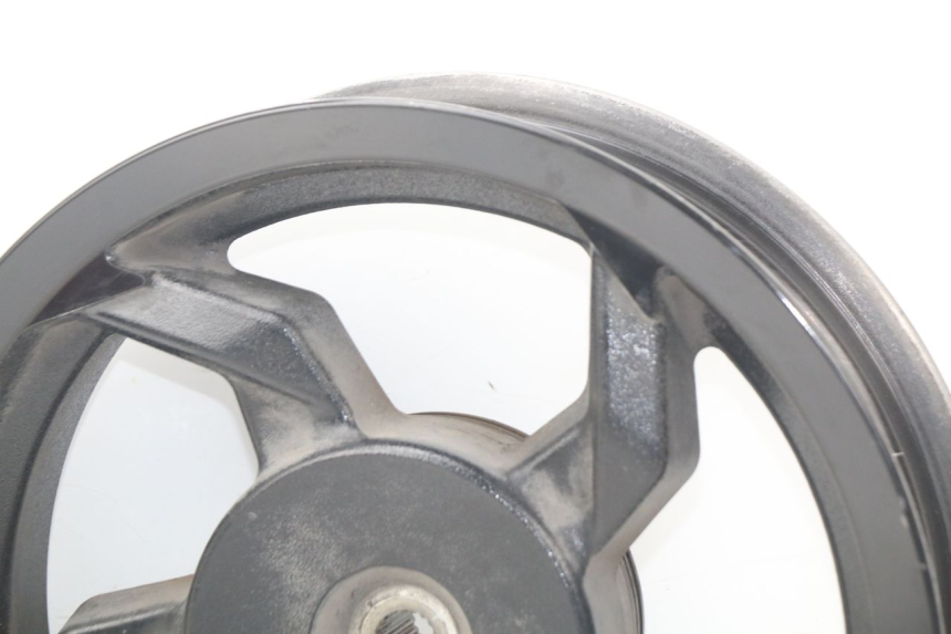 photo de JANTE ARRIERE SYM ORBIT III 3 4T 50 (2021 - 2025) - Détails caractéristiques