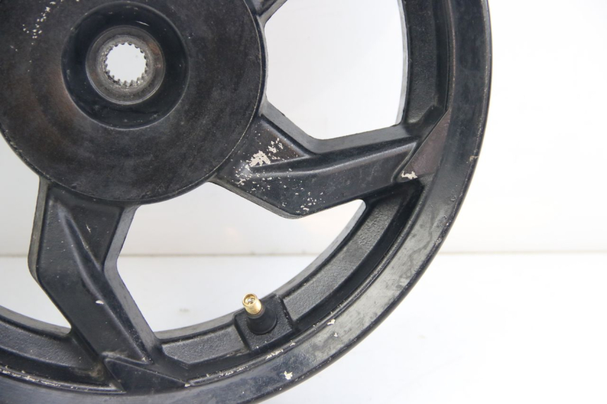 photo de JANTE ARRIERE SYM ORBIT III 3 4T 50 (2021 - 2025) - Autre angle de vue