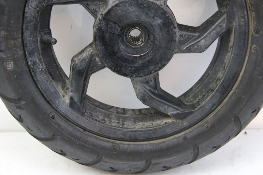 photo de JANTE ARRIERE SYM ORBIT III 3 4T 50 (2021 - 2025) - Détails caractéristiques