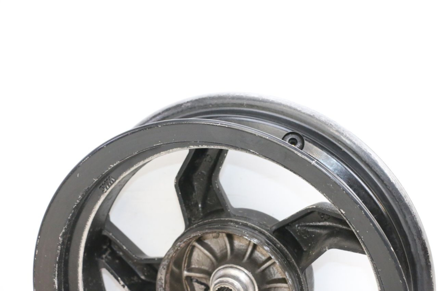 photo de JANTE ARRIERE SYM ORBIT III 3 4T 50 (2018 - 2021) - Marquages et références