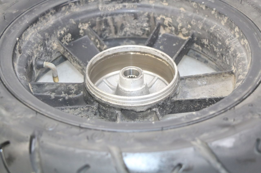 photo de JANTE ARRIERE TNT MOTOR OTTO 2T 50 (2012 - 2018) - Autre angle de vue