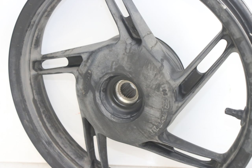 photo de JANTE ARRIERE HONDA PCX (JF28) 125 (2009 - 2011) - Points de fixation