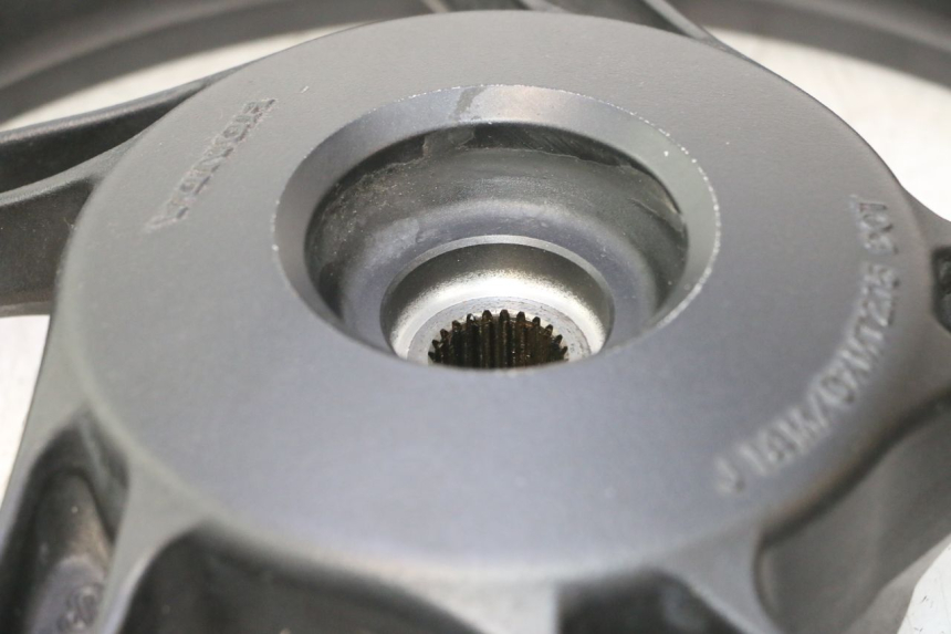 photo de JANTE ARRIERE HONDA PCX (JF28) 125 (2009 - 2011) - Vue produit