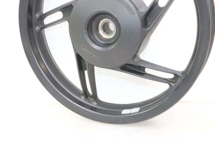 photo de JANTE ARRIERE HONDA PCX (JF28) 125 (2009 - 2011) - Points de fixation