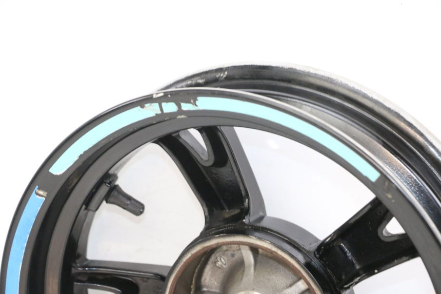 photo de JANTE ARRIERE PEUGEOT STREETZONE 4T 50 (2018 - 2023) - Autre angle de vue