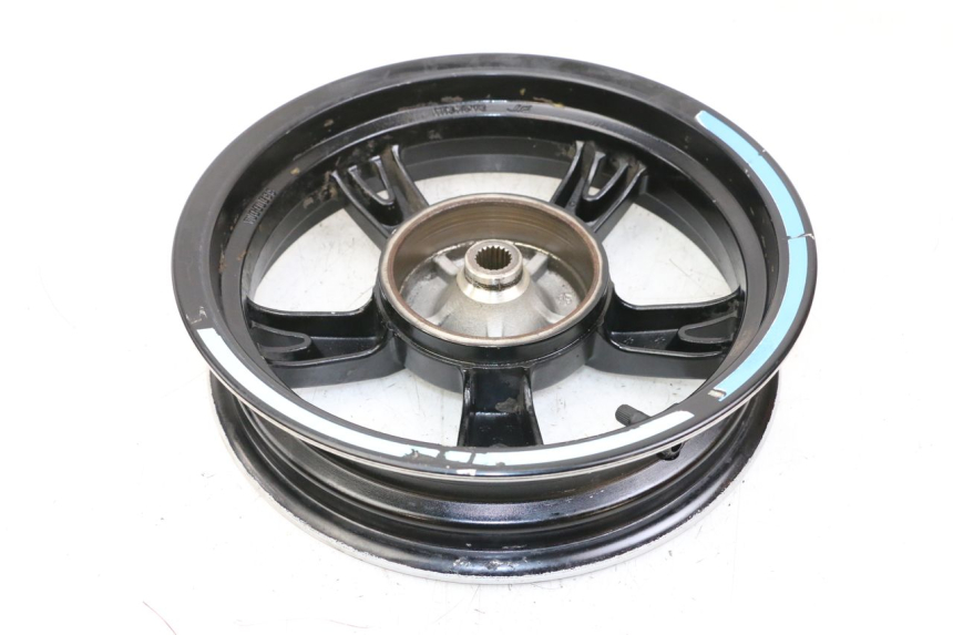 photo de JANTE ARRIERE PEUGEOT STREETZONE 4T 50 (2018 - 2023) - État de surface