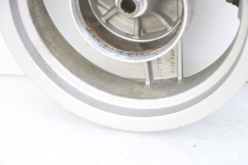 photo de JANTE ARRIERE PEUGEOT VIVACITY 125 (2010 - 2017) - Zoom état d’usage