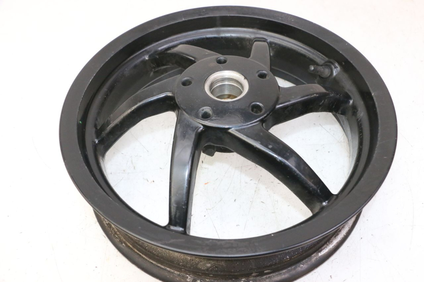 photo de JANTE ARRIERE GILERA RUNNER SP 50 (2009 - 2017) - Détail de la pièce