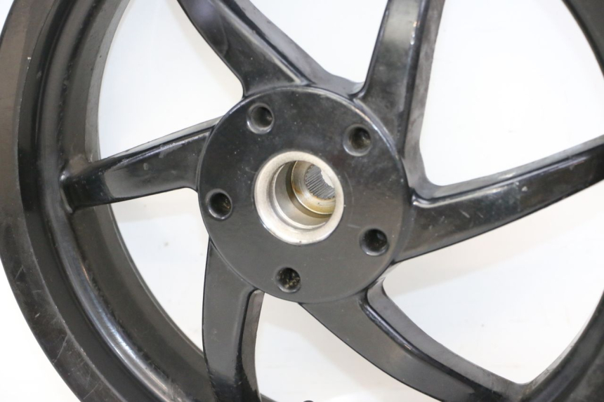 photo de JANTE ARRIERE GILERA RUNNER SP 50 (2009 - 2017) - Marquages et références